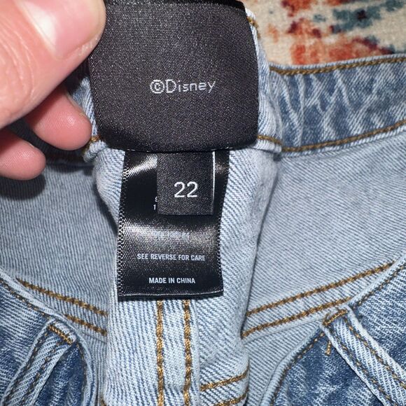 NWT DISNEY PLUS SIZE 22 PLUTO & MICKEY MOUSE DENIM SHORTS - Picture 5 of 6